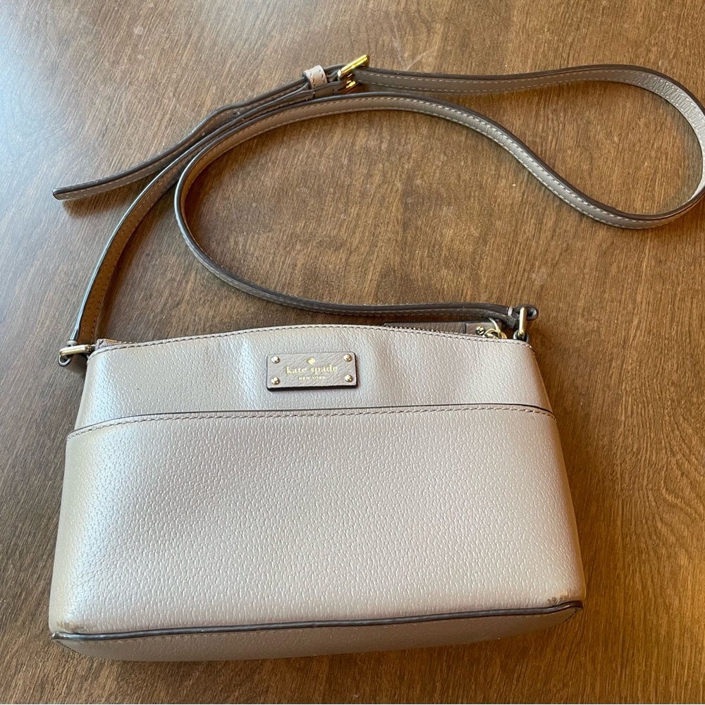 Kate Spade light grey crossbody purse